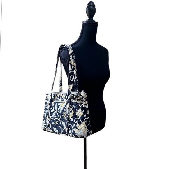 Vera Bradley Yellowbird Betsy Bag Purse Tote Retired EUC - Picture 3 of 11